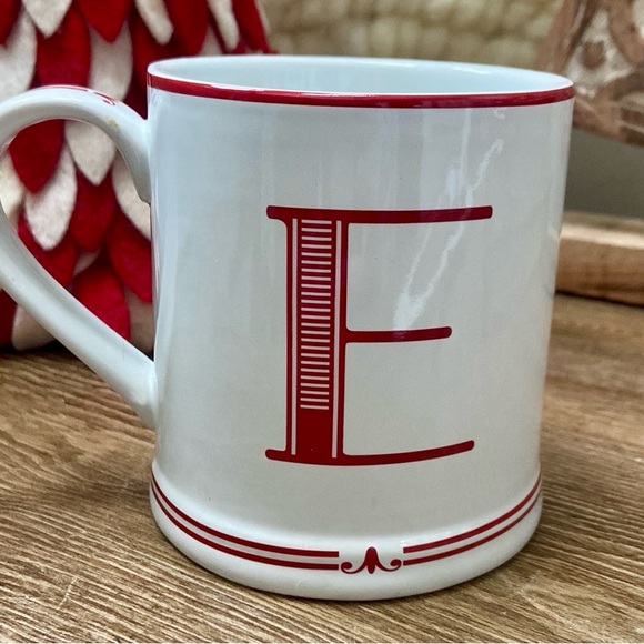 Sur La Table Monogram E Mug - Picture 2 of 8